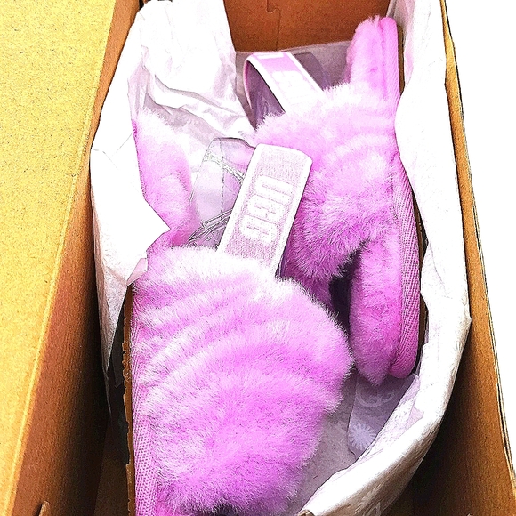 UGG Pink T Fluff Yeah Wavy Slippers Size 9 US girls toddler-SOLD OUT EVERYWHERE! - Picture 4 of 7